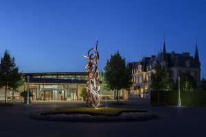 Le Campus Serge Kampf Les Fontaines de nuit