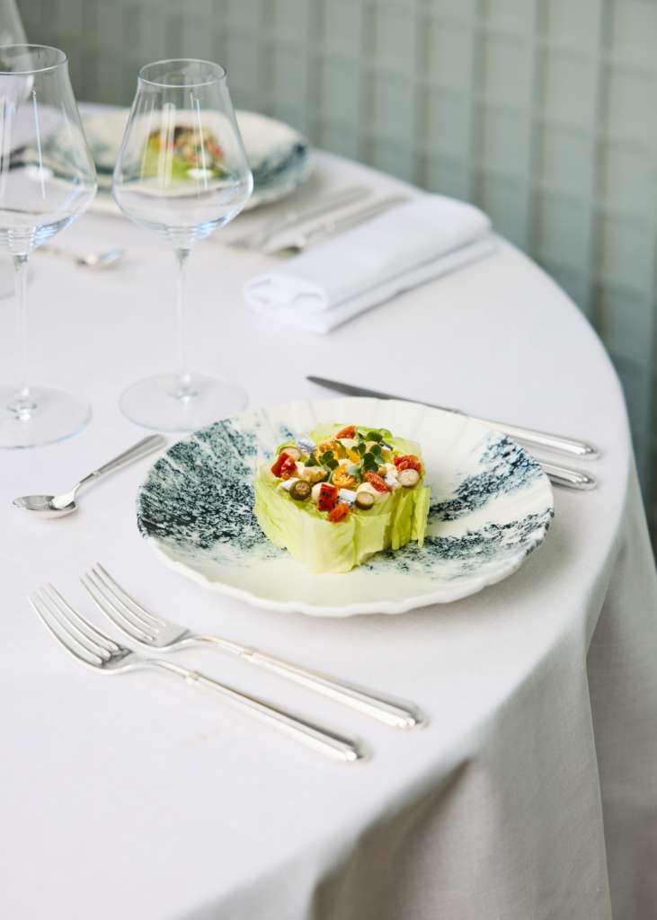 assiette gourmande fait à partir de produits locaux