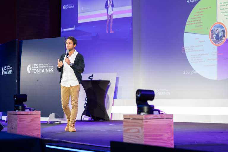 séminaire de direction dans l'auditorium